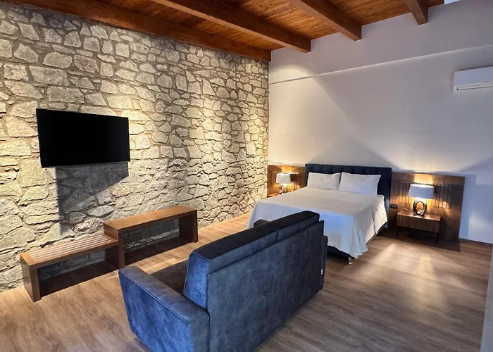 Casale 700